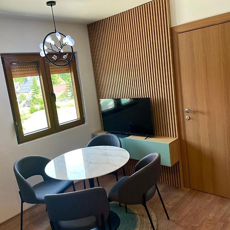 Modern In Center Appartement Žabljak Buitenkant foto